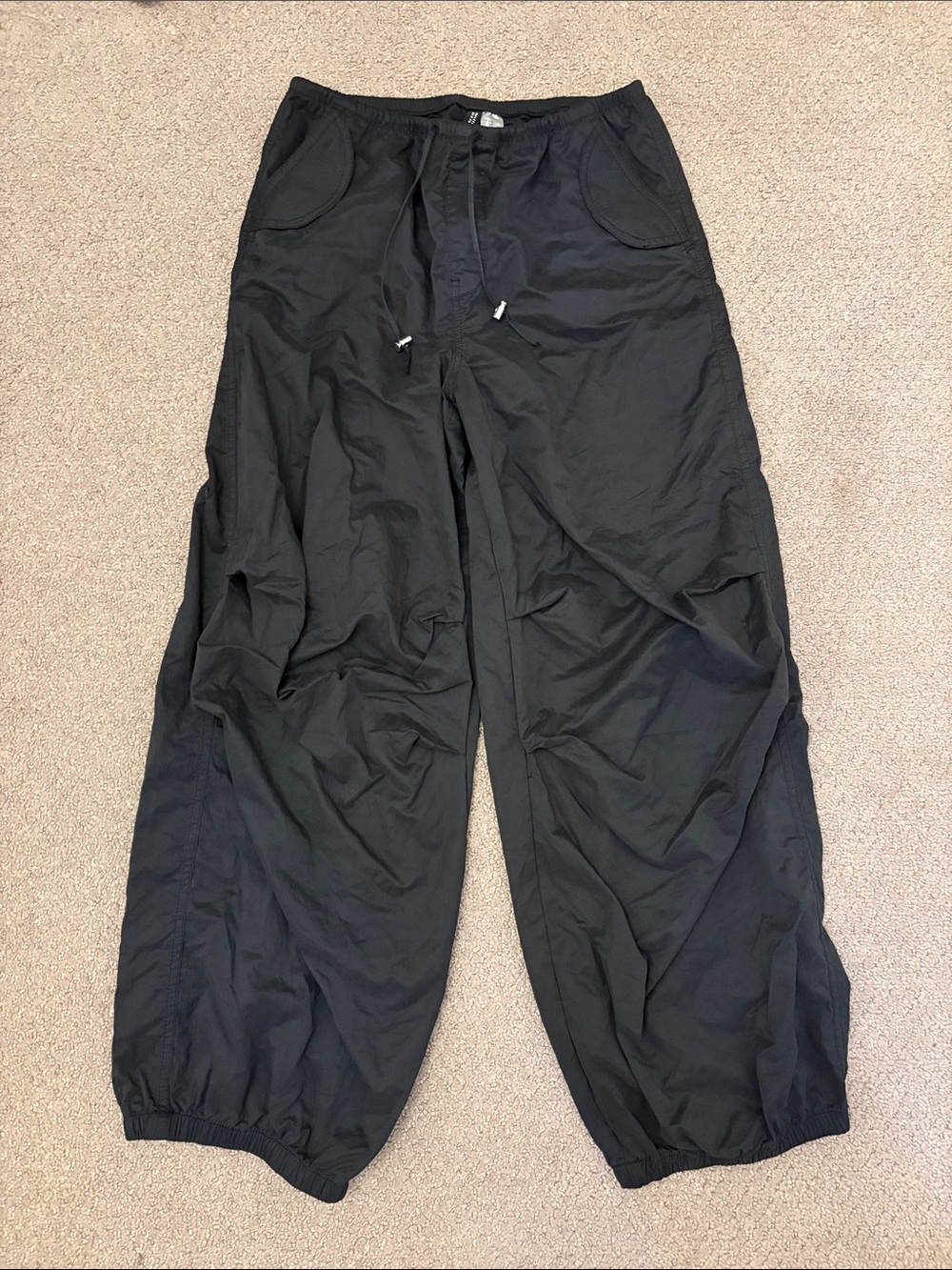 H&M Black Cuffed Jogger Pants with Drawstring